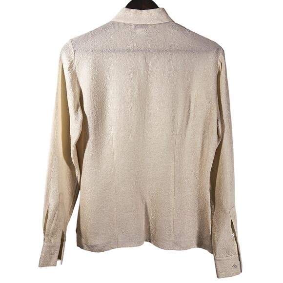 Rena Rowan Vintage 100% Silk Cream Embossed Button Up Top Women's 4 - Picture 3 of 9